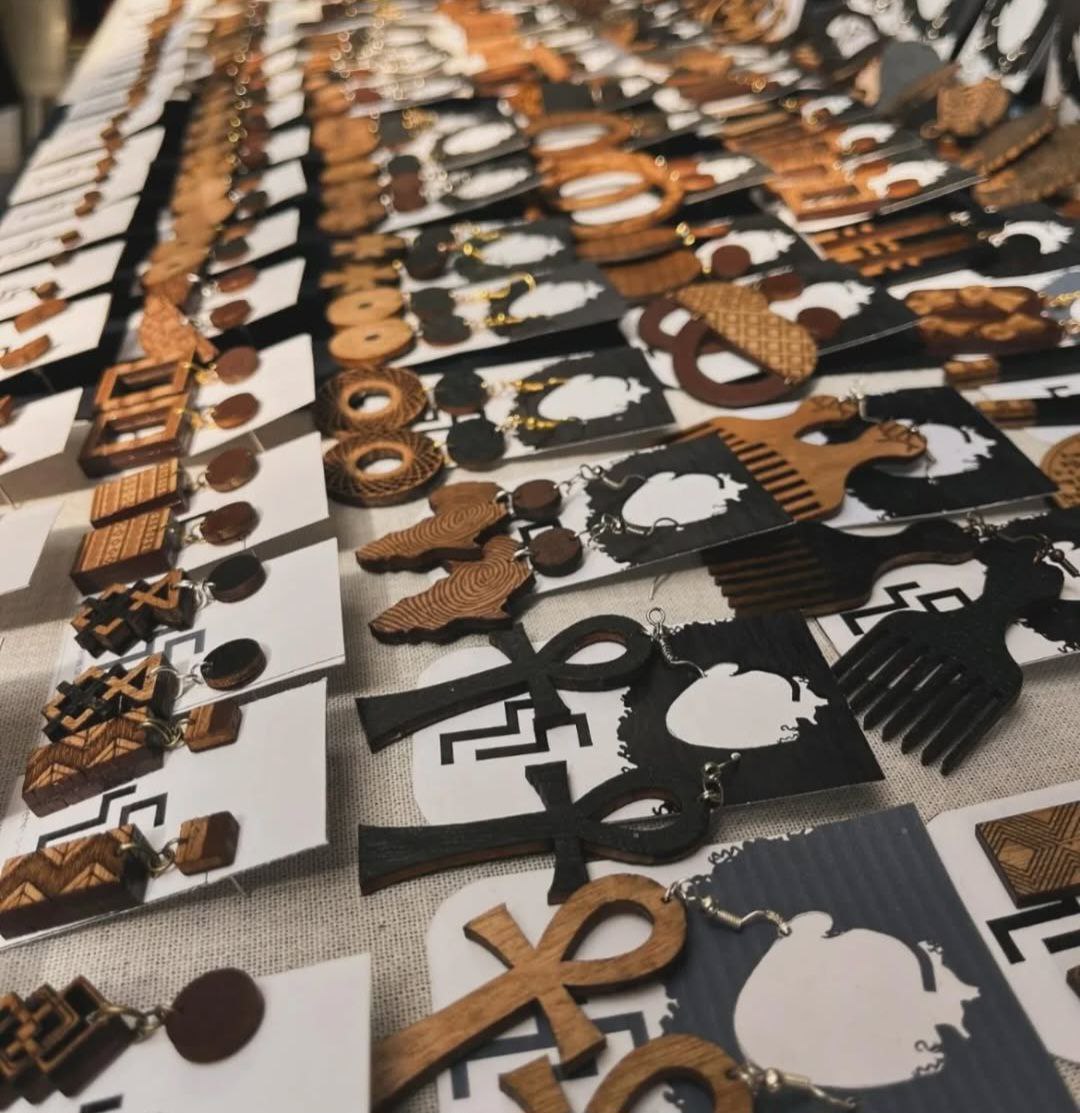 Nina Jewleries and wood art cover photo