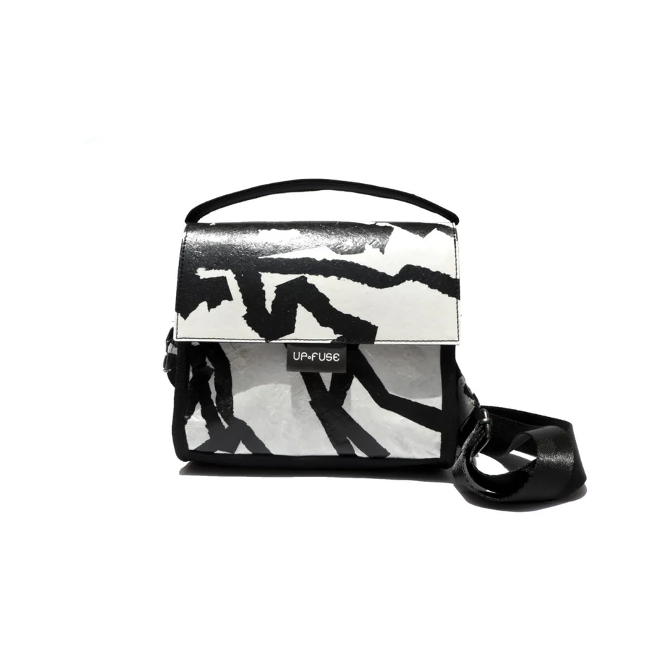 Handbags & Purses