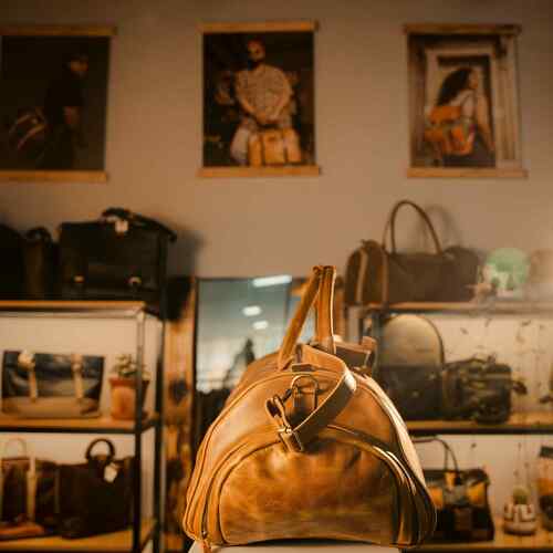 Walya Travel Bag  image 1