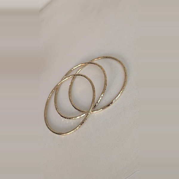  Hammered Bangle