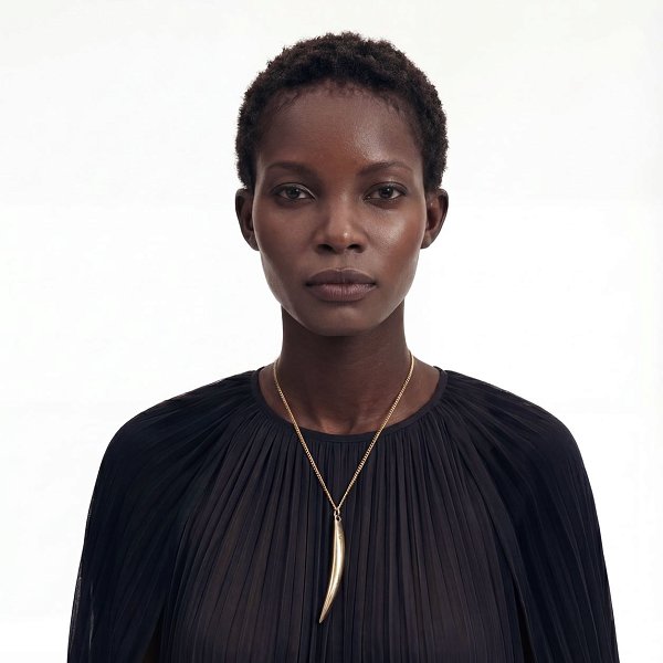 Zaakudi Long Chain Necklace