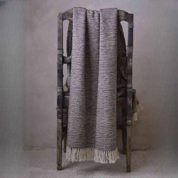 Luxurious Handcrafted Saucy Mukosa Kabwe Tonal Field Bed Throw