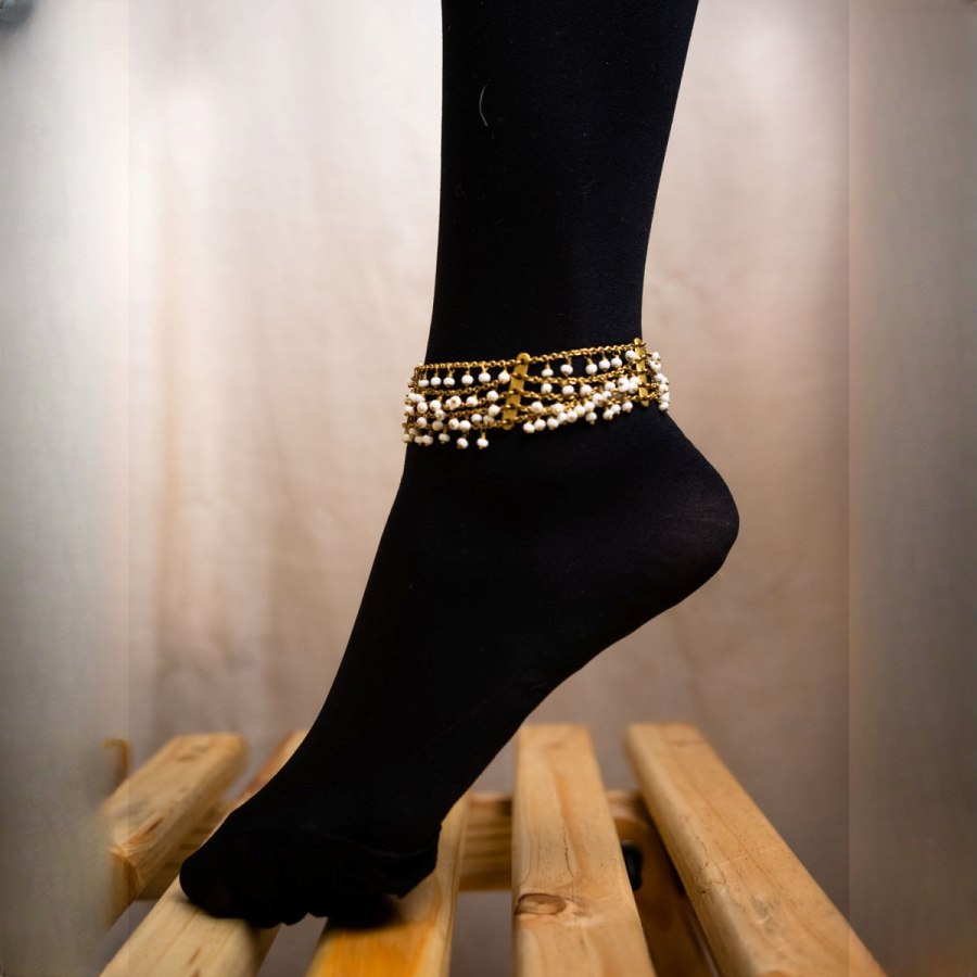 Makuti Brass Layering Anklet – Premium Beachfront Lifestyle Foot Jewelry from Afrikart