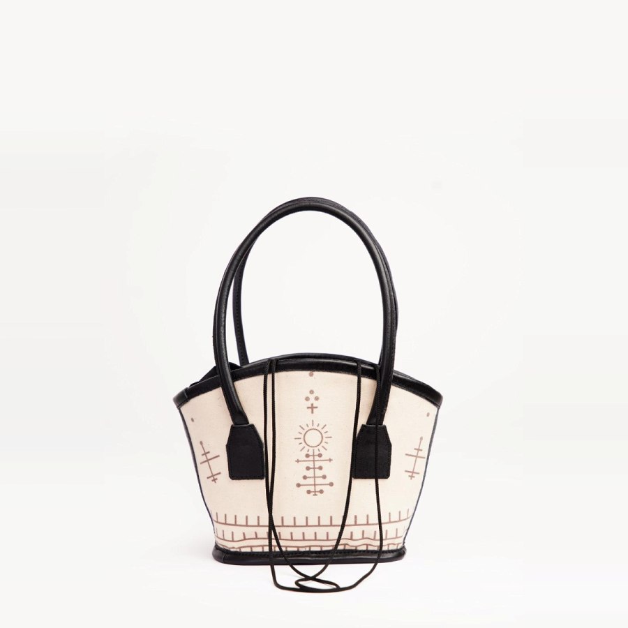 Niq’Isat Tote Bag from Afrikart