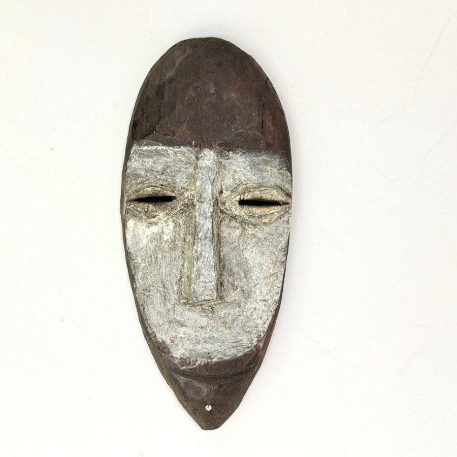 Leya Ancestral Face Forms from Afrikart