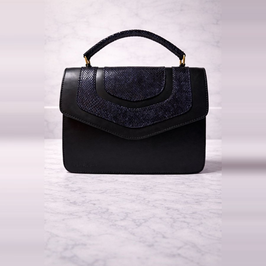  Ami Leather Metallic Blue Black from Afrikart