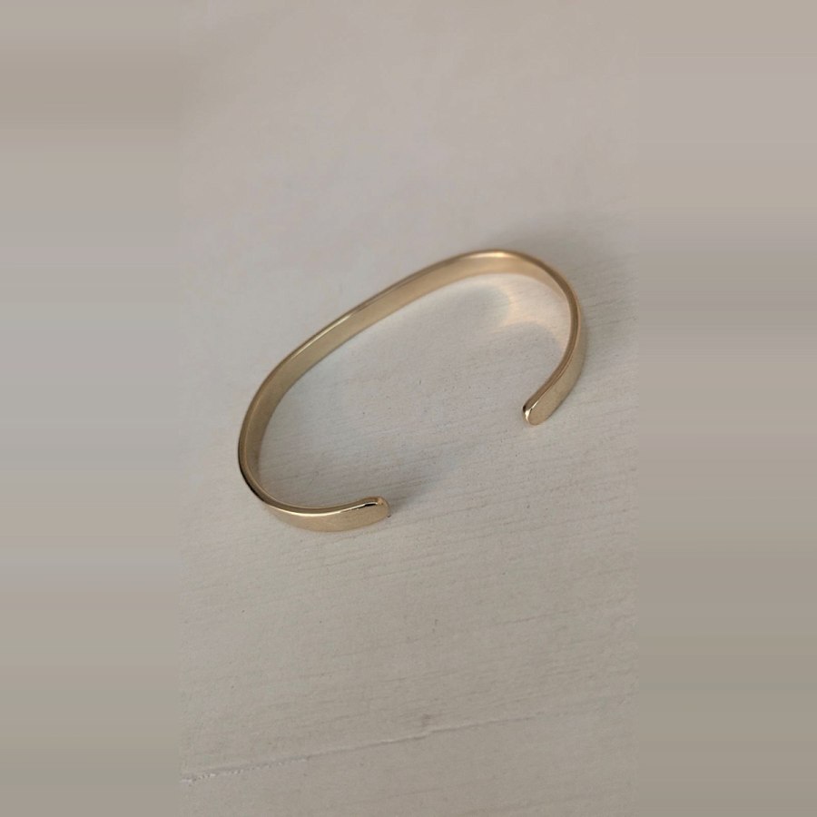 Flat Cuff from Afrikart